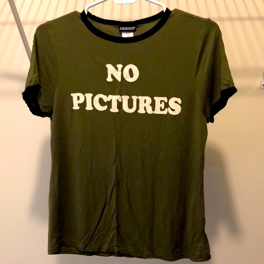 Womens medium T-shirt from Joe Boxer